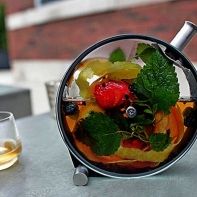 Коктейль в иллюминаторе. The Porthole: креативный сосуд для креативных напитков от Crucial Detail